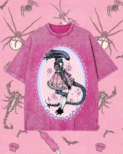 ALIEN PRINCESS IN PINK WASHED TSHIRT